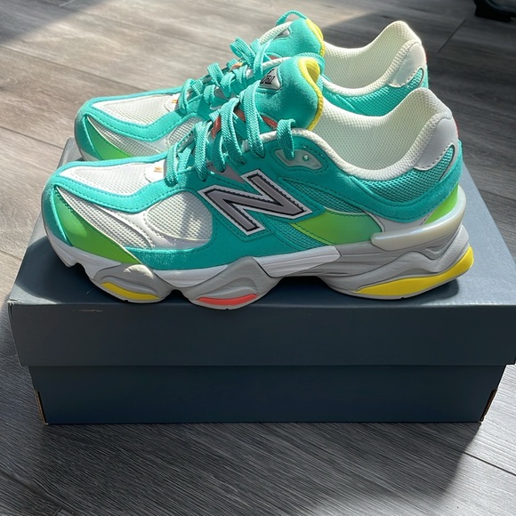 New balance 9060 sneakers - Picture 2 of 5